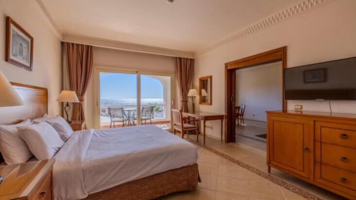 Continental Plaza Beach Resort